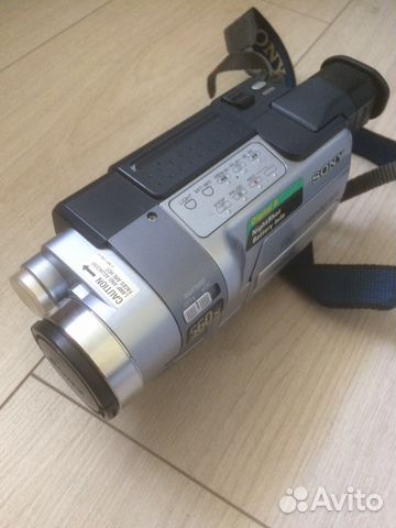 Видеокамера sony