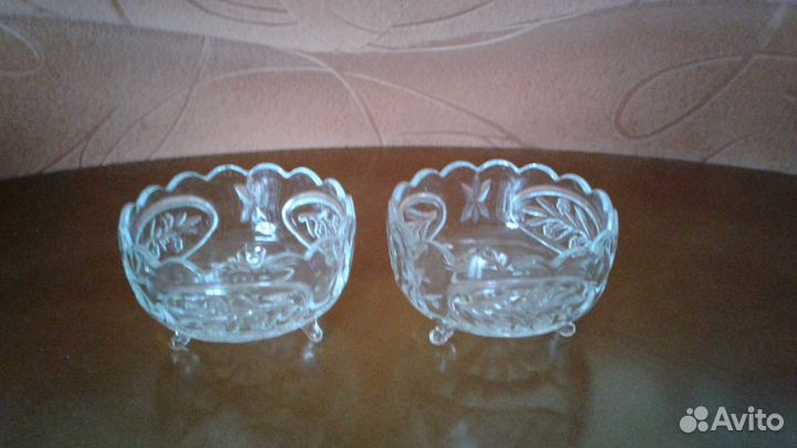 Хрусталь: вазы, салатники, кружки