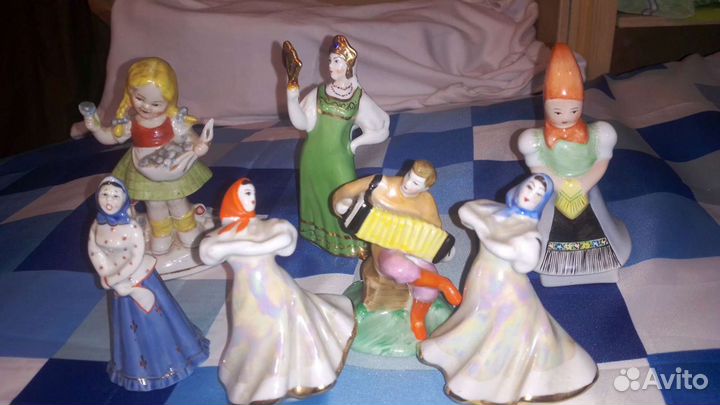 Фарфоровые статуэтки времен СССР