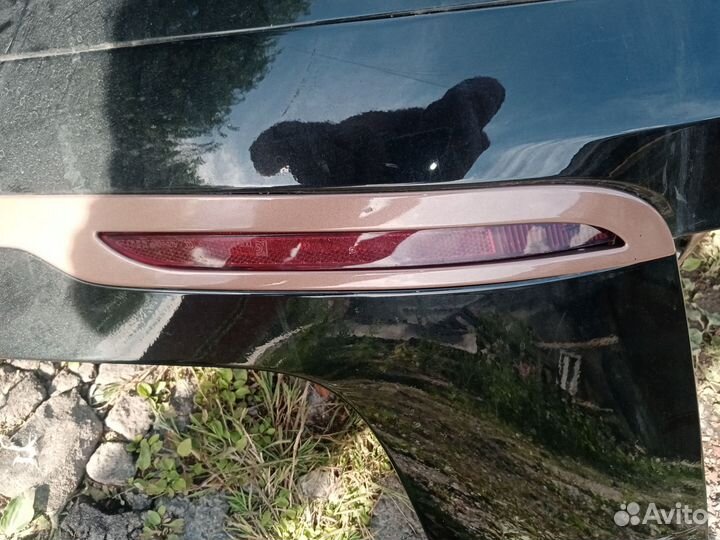 Фонарь в задний бампер на Рейнж Ровер Велар 2019г