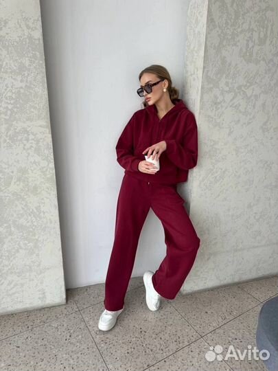 Костюм спортивный