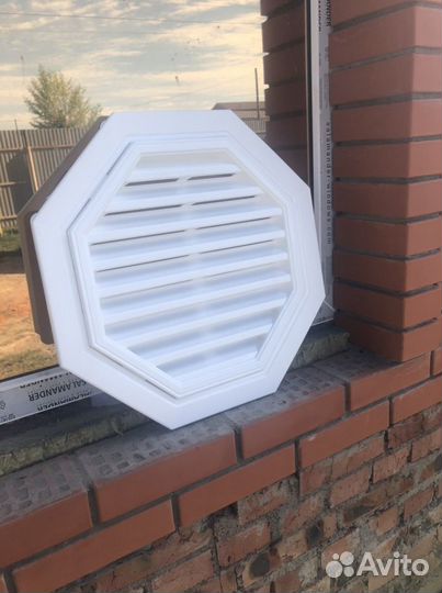 Окно чердачное