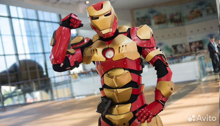 Аниматор Робот Железный человек