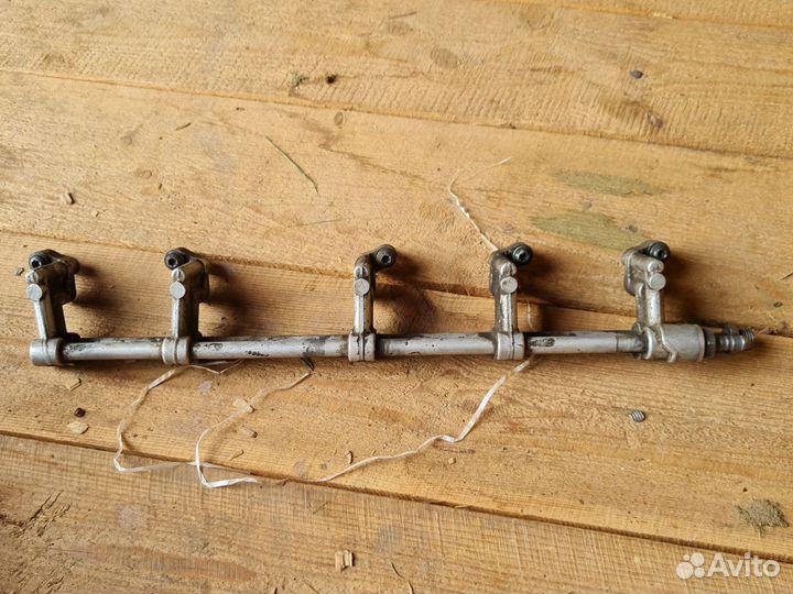 Топливная рейка (рампа) VAG 2,5