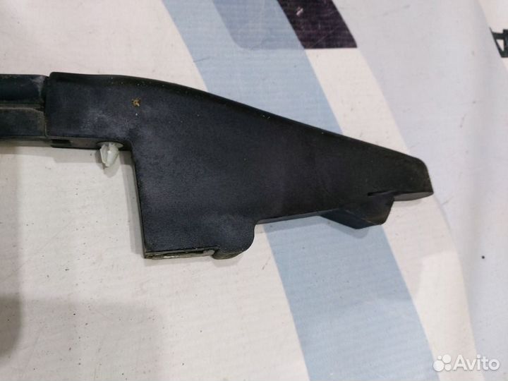 Уплотнительная резинка капота Kia K5 DL3 G4KN 2022