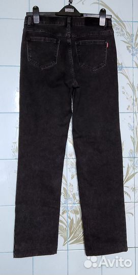 Джинсы женские