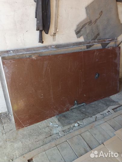 Дверь металлическая