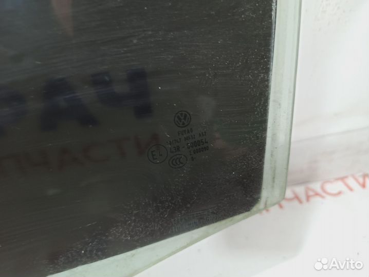Стекло двери задней левой Volkswagen Polo Sedan (M