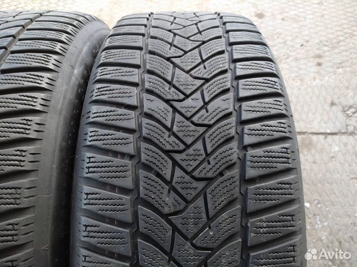 Dunlop Winter Sport 5 215/55 R17 98V