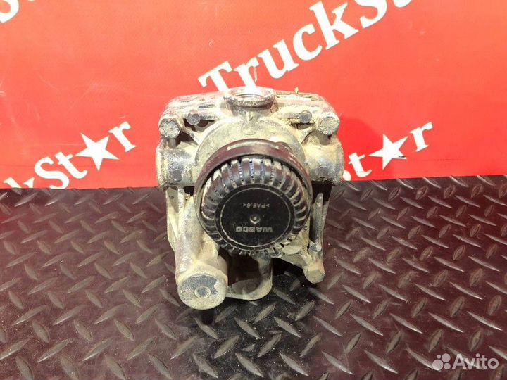 Клапан ускорительный