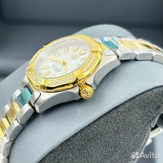 Часы TAG Heuer Aquaracer Mother Of Pearl