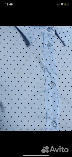 Голубое платье в горошек