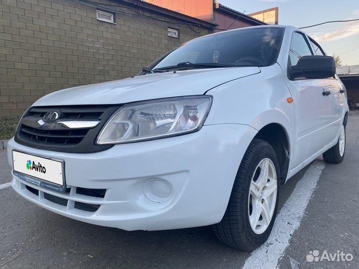 LADA Granta 1.6 МТ, 2013, 110 500 км