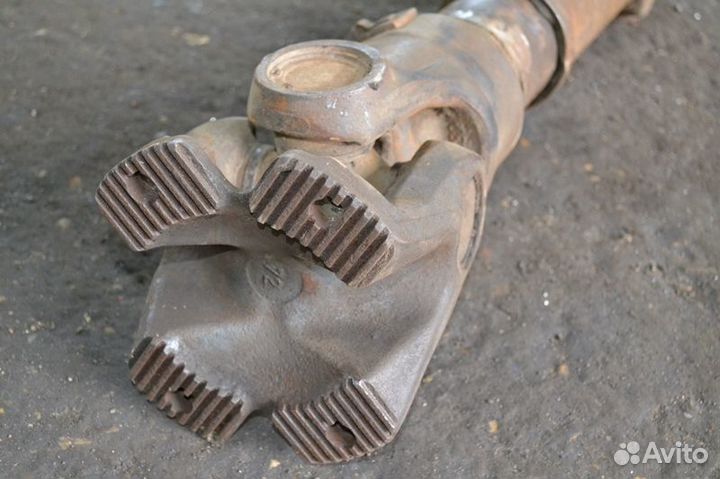 Карданный вал volvo FH (01.05)