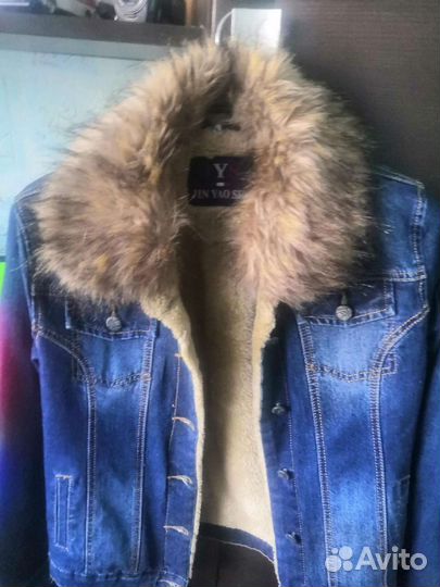 Джинсовая куртка