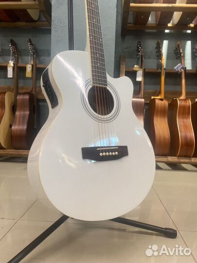 Elitaro E4050EQ Электроакустическая гитара
