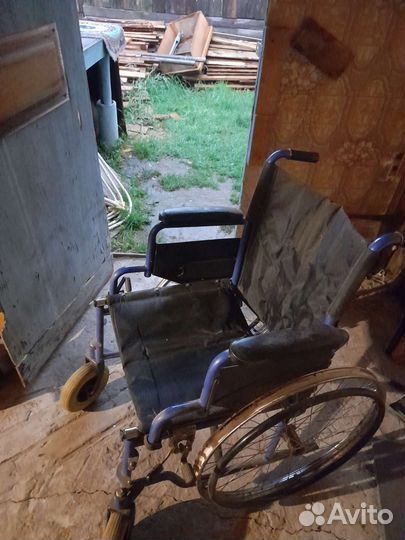 Коляска инвалидная