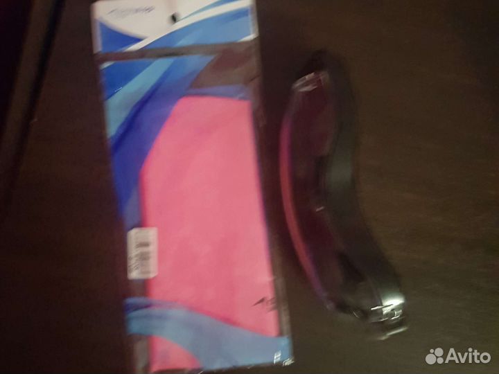 Очки для плавания, шапка в подарок