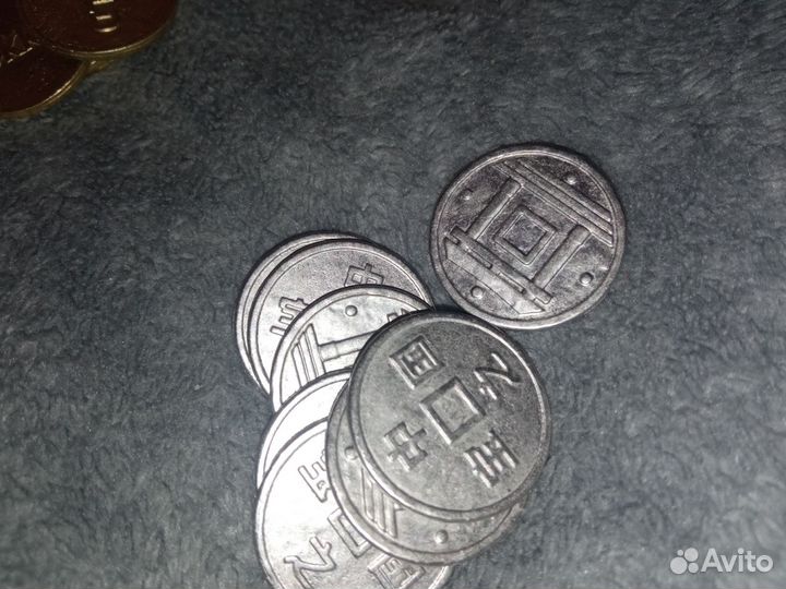 Монеты Магнит