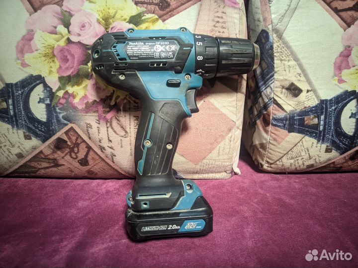 Шуруповерт Makita DF330D (вх)