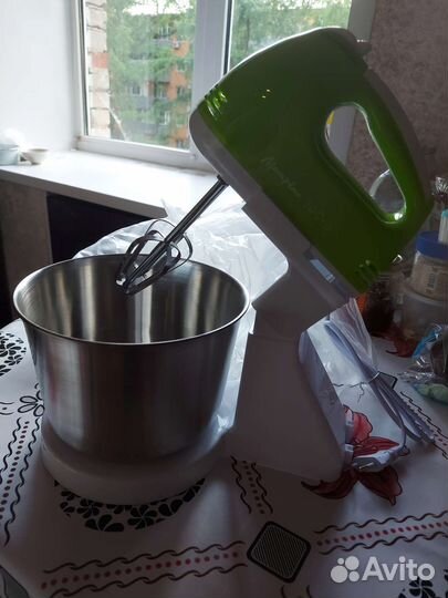 Миксер с чашей Матрёна