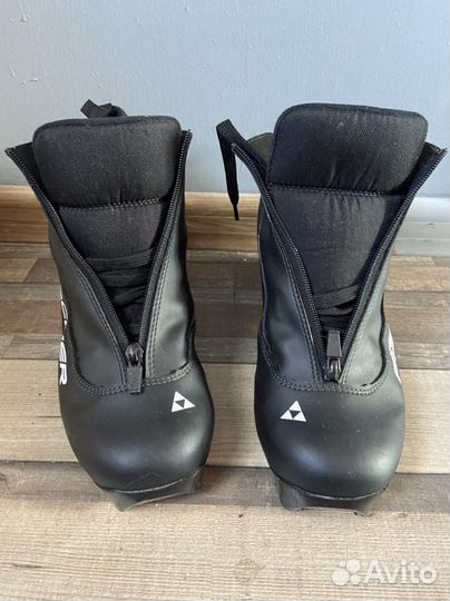 Лыжные ботинки fischer