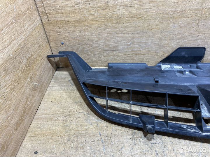 Решетка радиатора Lancia Phedra Арт. 130373