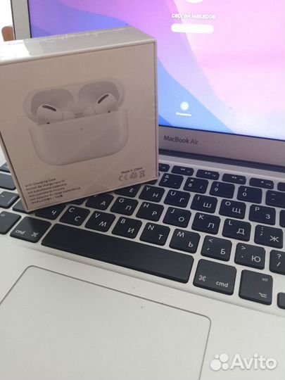 Беспроводные наушники airpods