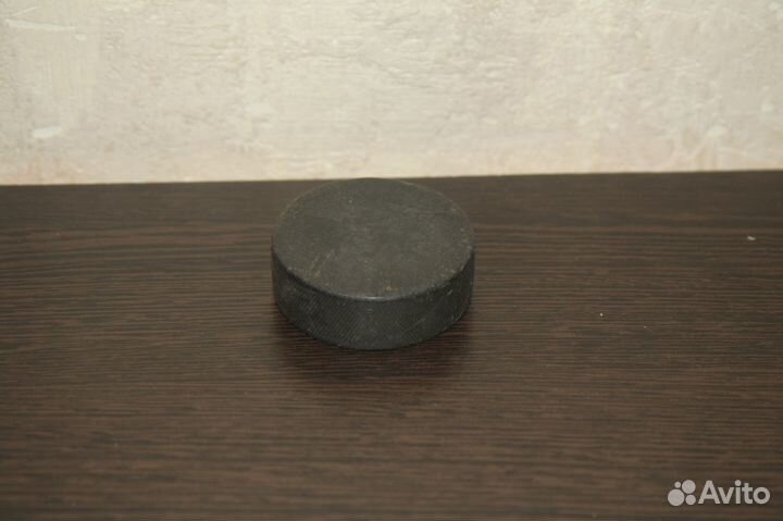 Шайба хоккейная