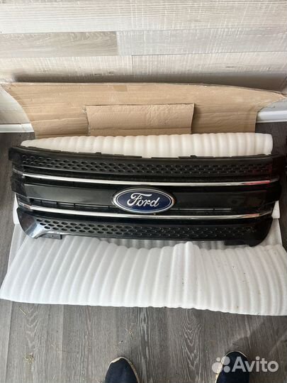 Решетка радиатора Ford explorer 5