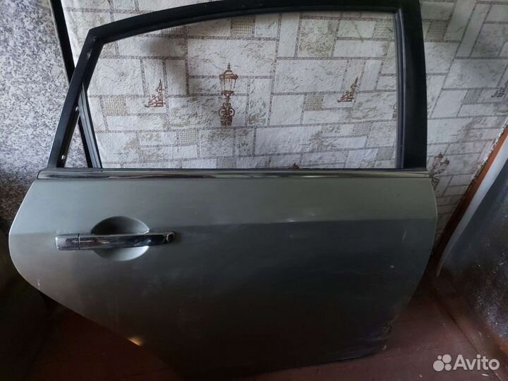Дверь передняя правая ниссан альмера G15