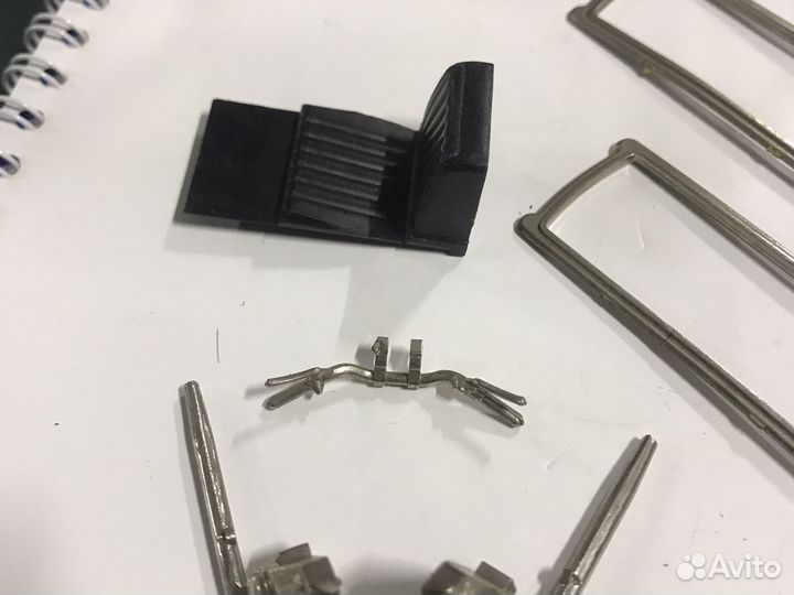 Запчасти на мотоцикл 1/24 Иж-Ю-2к