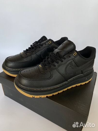 Кеды Nike Air Force 1 luxe