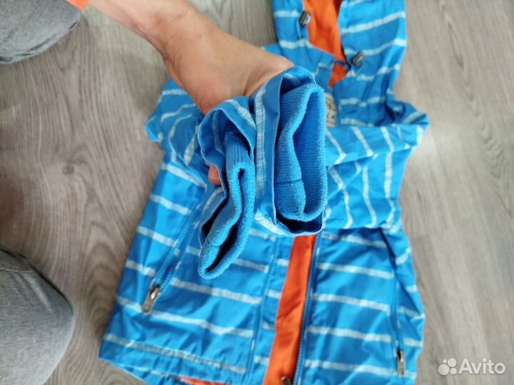 Демисезонная куртка sela 4т