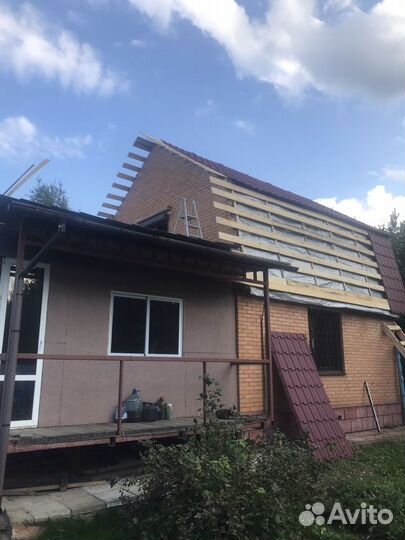 Строительная бригада плотник