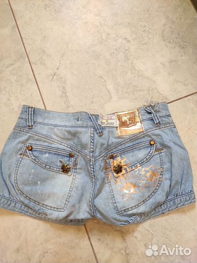Джинсовые шорты
