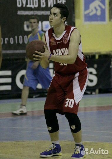 Форма для баскетбола и футбола со склада и заказ