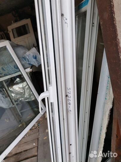 Балконный блок и окно и лоджия