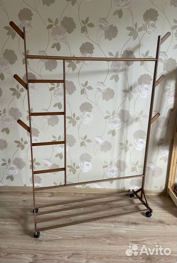 Вешалка напольная