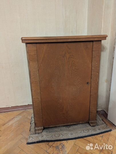 Швейная машина Kohler Zick-Zack + расходники