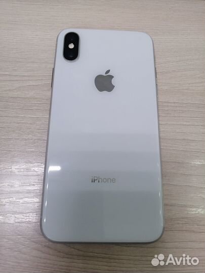 iPhone Xs, 256 ГБ