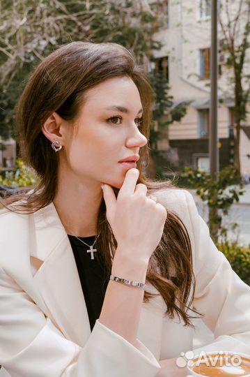 Серьги Chopard Happy Hearts White Gold 84/3752