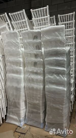 Банкетные стулья