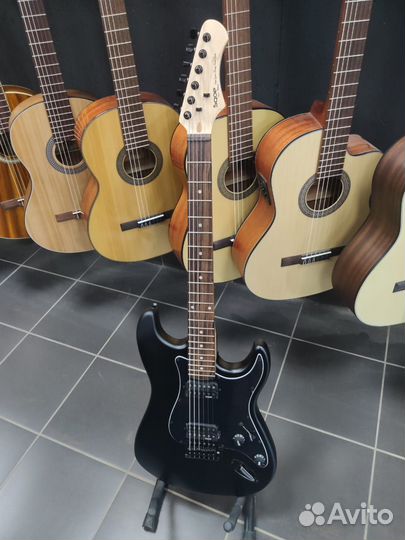 Электрогитара Черная Новая