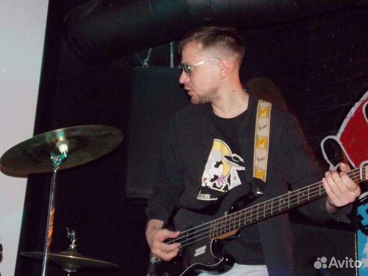 Гитарист на мероприятие