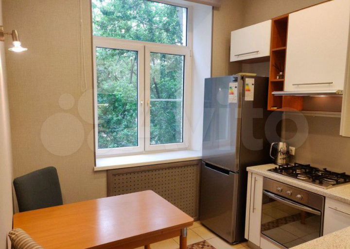 Комната 18 м² в 2-к., 2/5 эт.