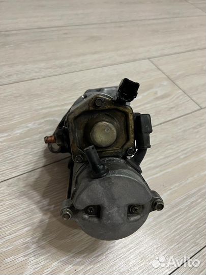 Стартер на Тойота Хариер