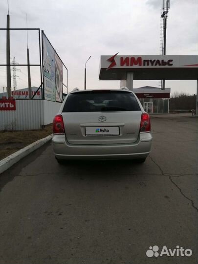 Toyota Avensis 1.8 МТ, 2007, 237 000 км