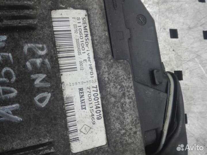 Блок управления двигателем Renault Megane