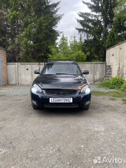 LADA priora хэтчбек (по запчастям)